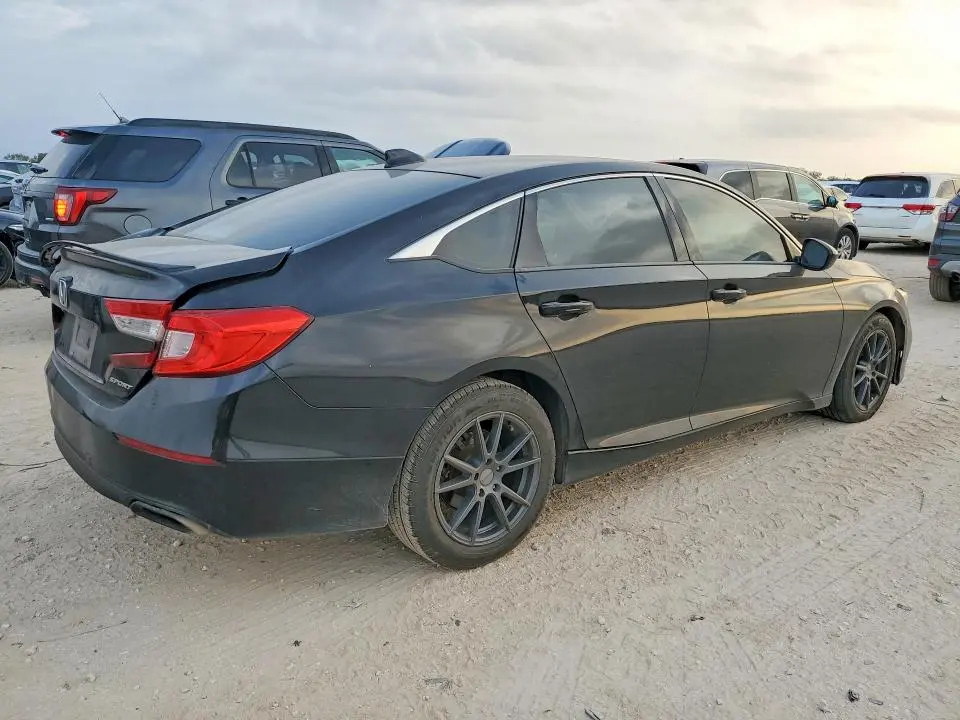 2019 HONDA ACCORD   