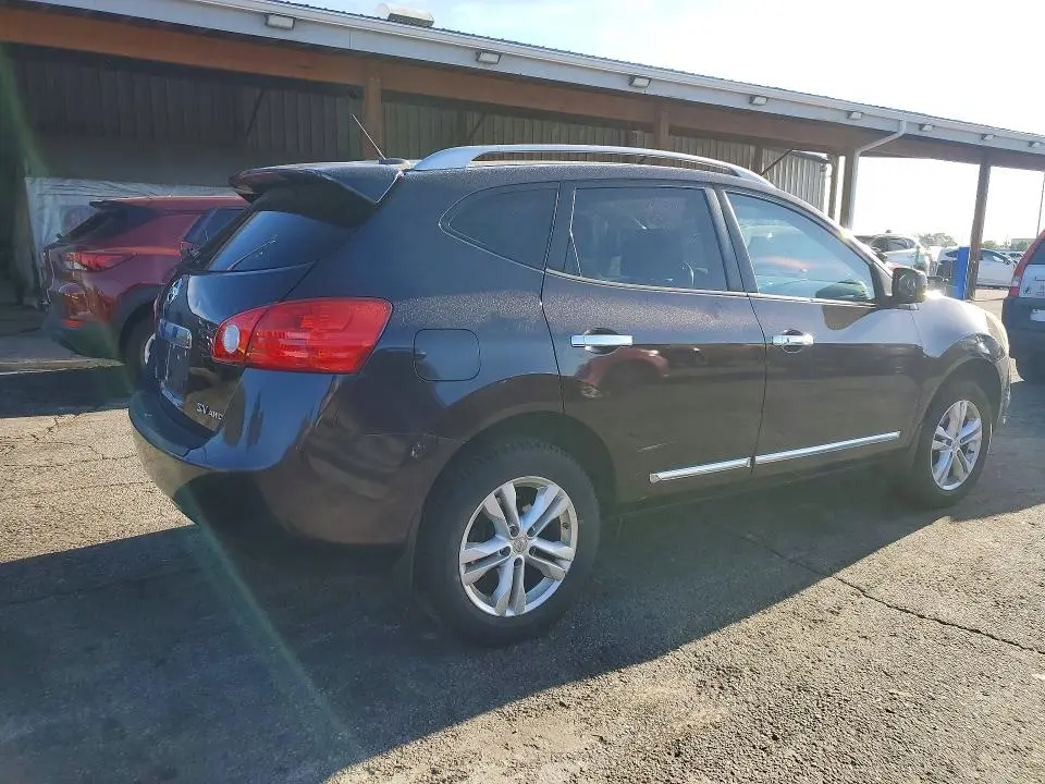 2012 NISSAN ROGUE S  