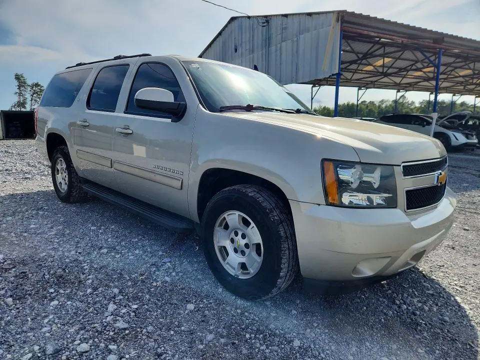 2014 CHEVROLET SUBURBAN C1500 LT  