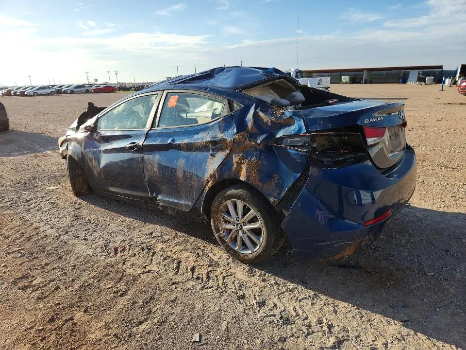 2014 HYUNDAI ELANTRA SE  