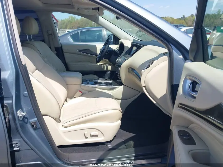 2019 INFINITI QX60 LUXE