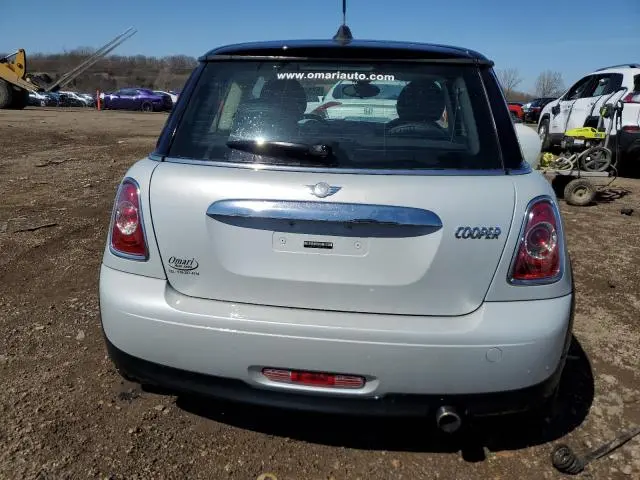 2013 MINI COOPER 