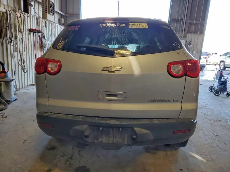 2011 CHEVROLET TRAVERSE LS  