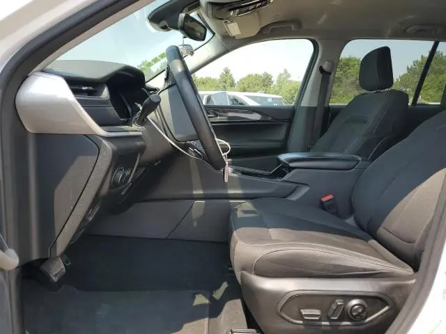 2023 JEEP GRAND CHEROKEE LAREDO  