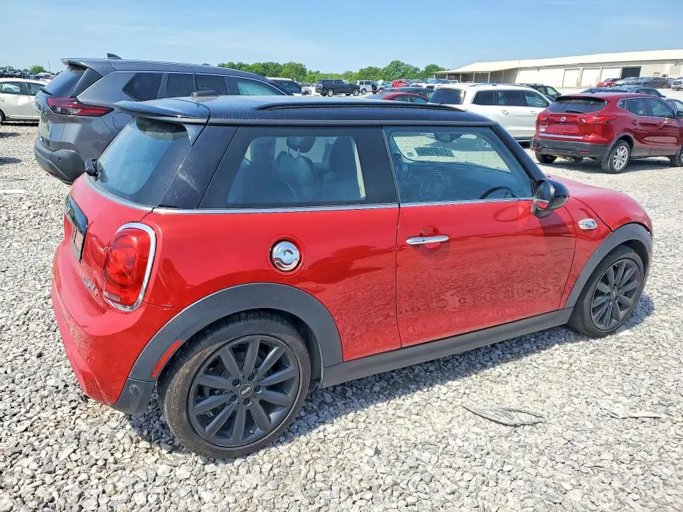 2018 MINI COOPER S  