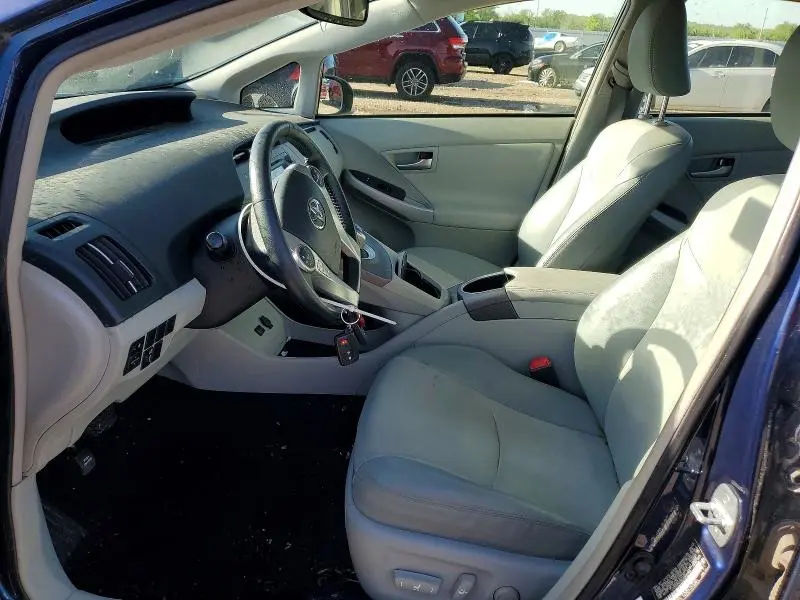 2013 TOYOTA PRIUS FOUR  
