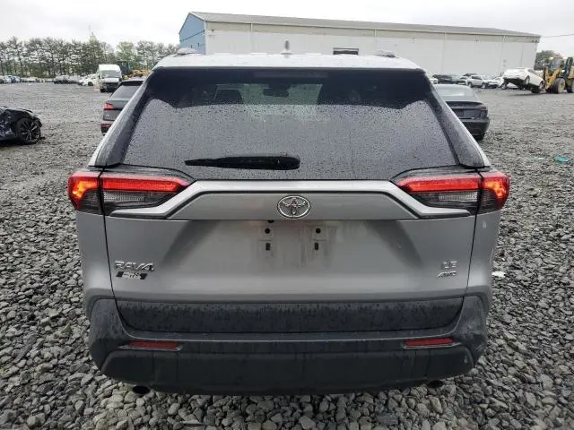 2019 TOYOTA RAV4 LE  