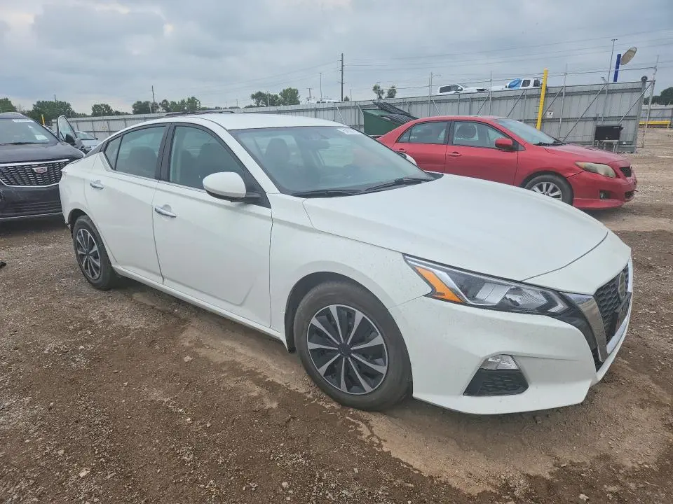 2019 NISSAN ALTIMA S  
