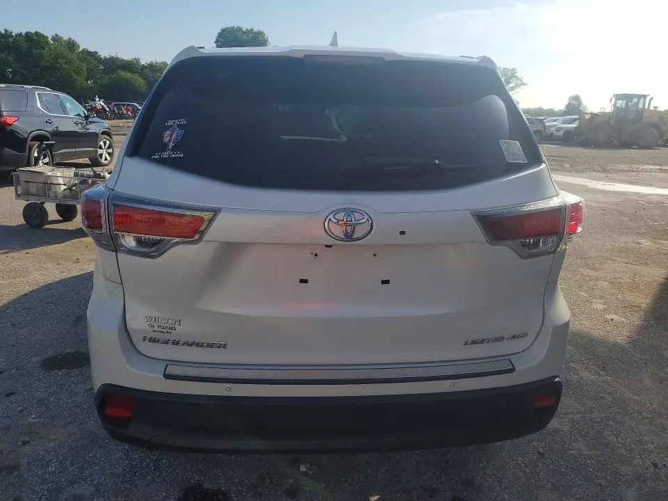 2016 TOYOTA HIGHLANDER LIMITED PLATINUM  