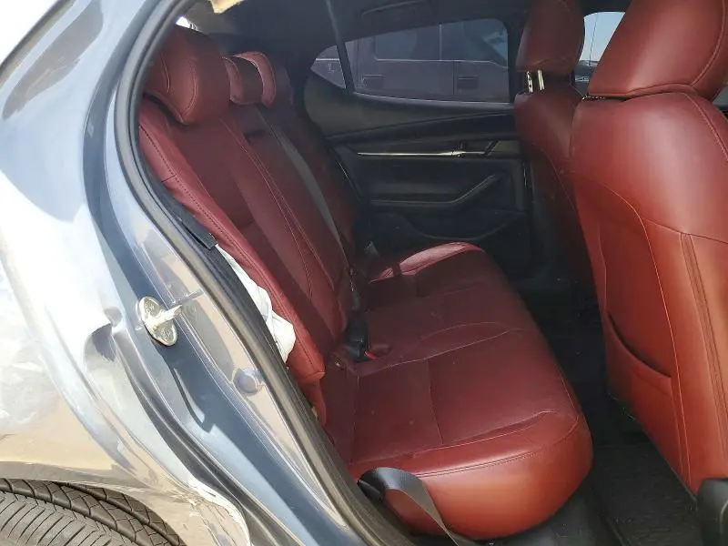 2023 MAZDA 3 PREFERRED  