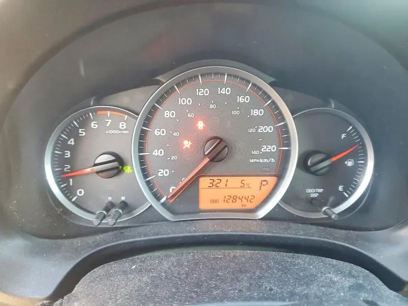 2014 TOYOTA YARIS 5-DOOR L  