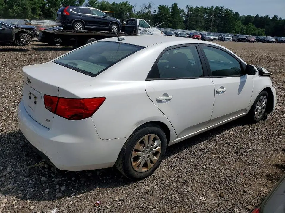 2011 KIA FORTE EX  