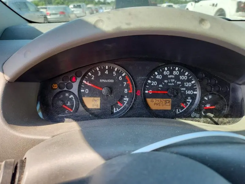 2012 NISSAN FRONTIER SV V6  