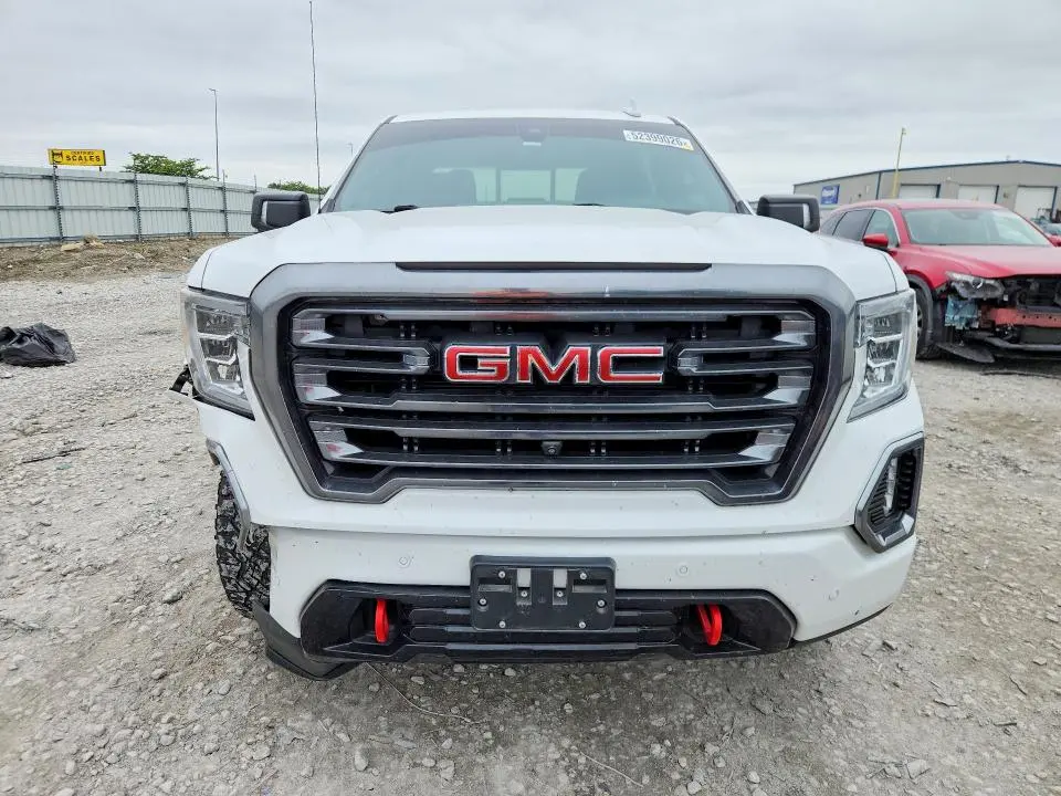 2020 GMC SIERRA K1500 AT4  