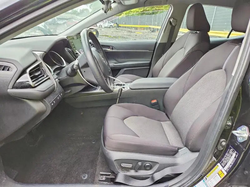 2021 TOYOTA CAMRY LE  