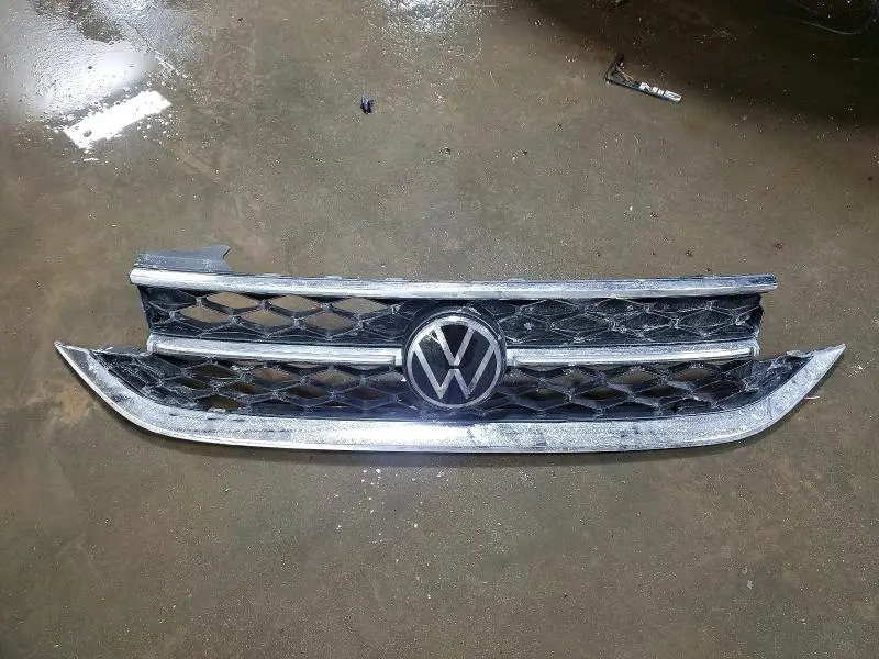 2024 VOLKSWAGEN TAOS SEL  