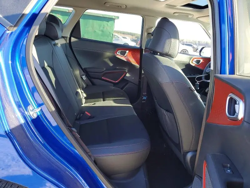 2024 KIA SOUL GT-LINE  