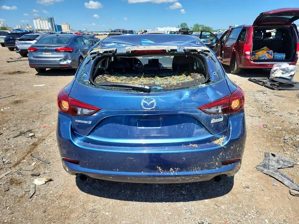 2018 MAZDA 3 GRAND TOURING  