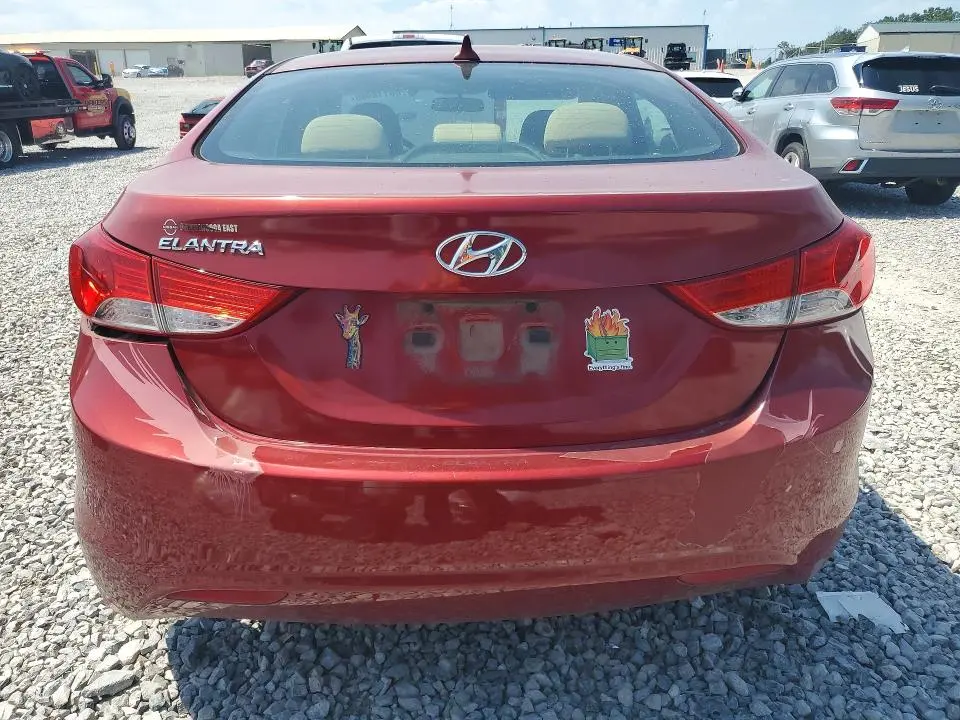 2013 HYUNDAI ELANTRA GLS  