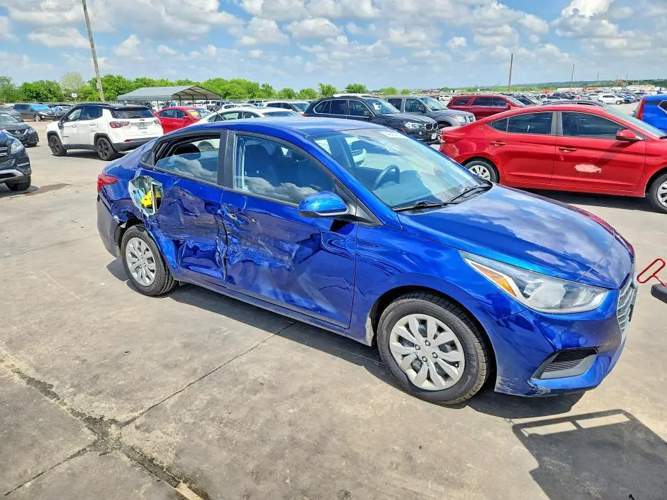 2020 HYUNDAI ACCENT SE  