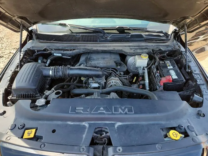 2019 RAM 1500 LARAMIE  