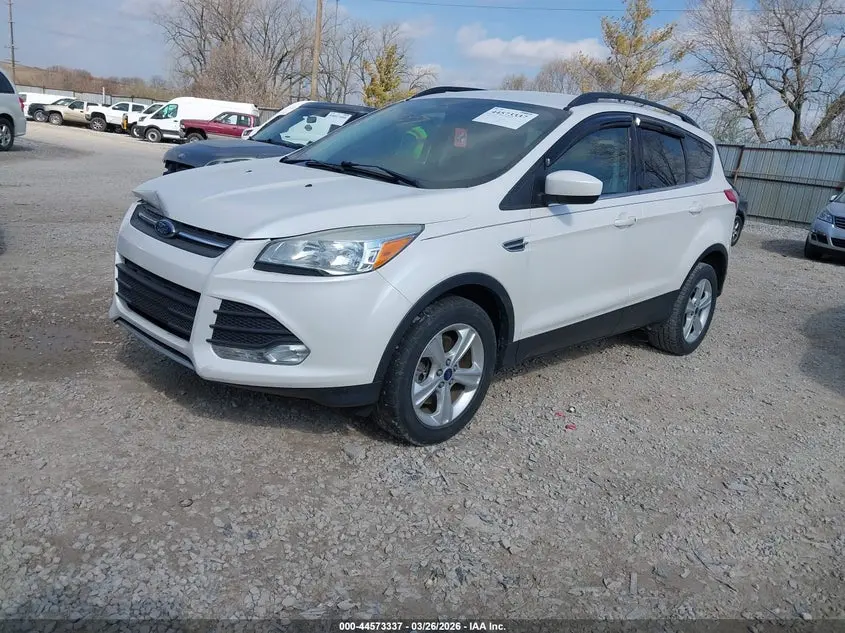 2015 FORD ESCAPE SE