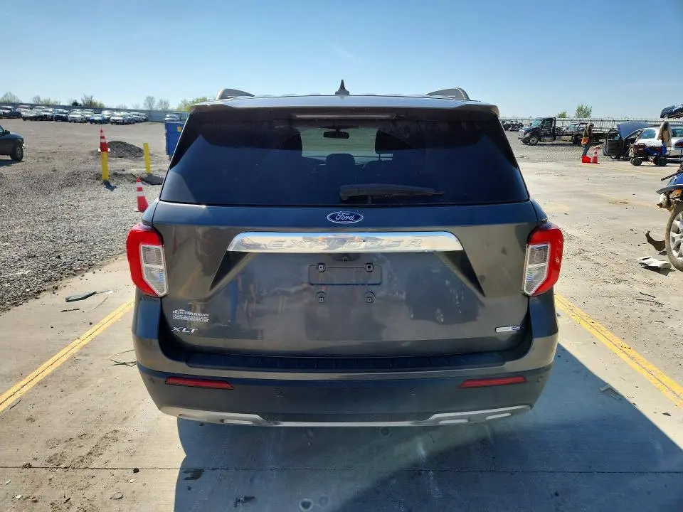 2020 FORD EXPLORER XLT  
