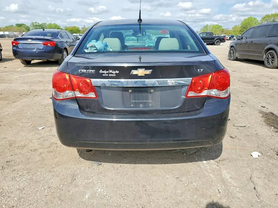 2011 CHEVROLET CRUZE LT  