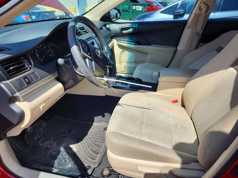 2014 TOYOTA CAMRY LE  