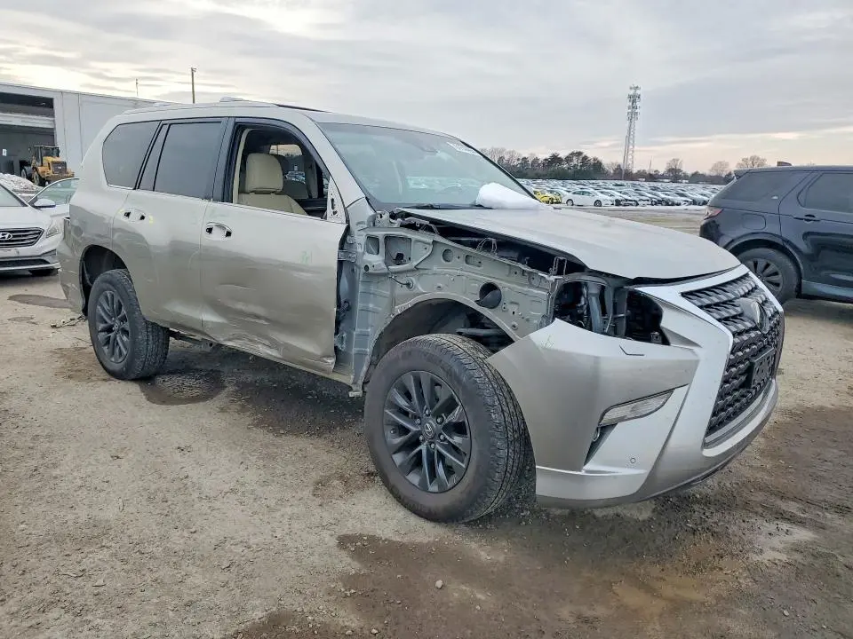 2023 LEXUS GX 460  