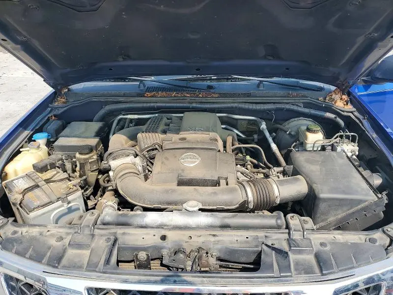 2015 NISSAN FRONTIER SV V6  