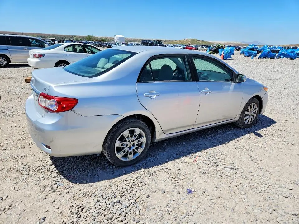 2012 TOYOTA COROLLA LE  