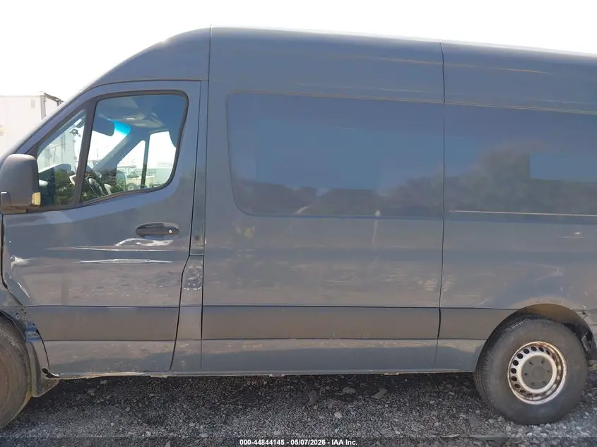 2019 MERCEDES-BENZ SPRINTER 2500 STANDARD ROOF V6