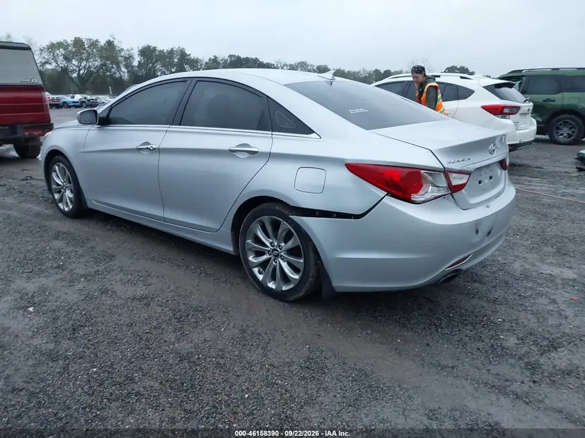 2012 HYUNDAI SONATA SE