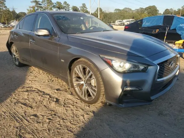 2018 INFINITI Q50 LUXE  