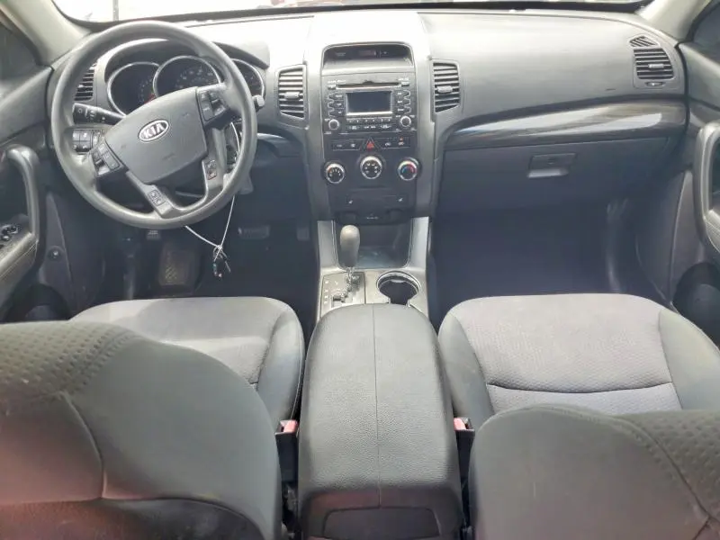 2012 KIA SORENTO LX  