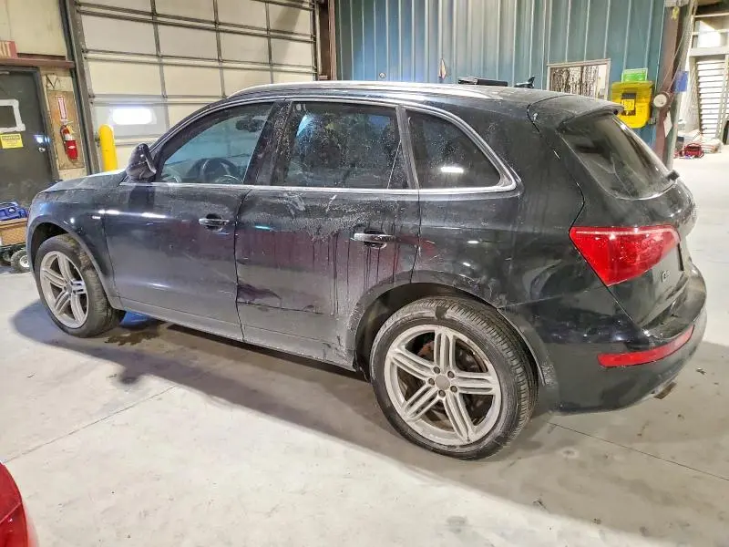 2011 AUDI Q5 PREMIUM PLUS  