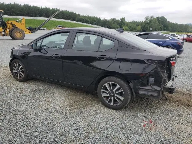 2022 NISSAN VERSA SV  