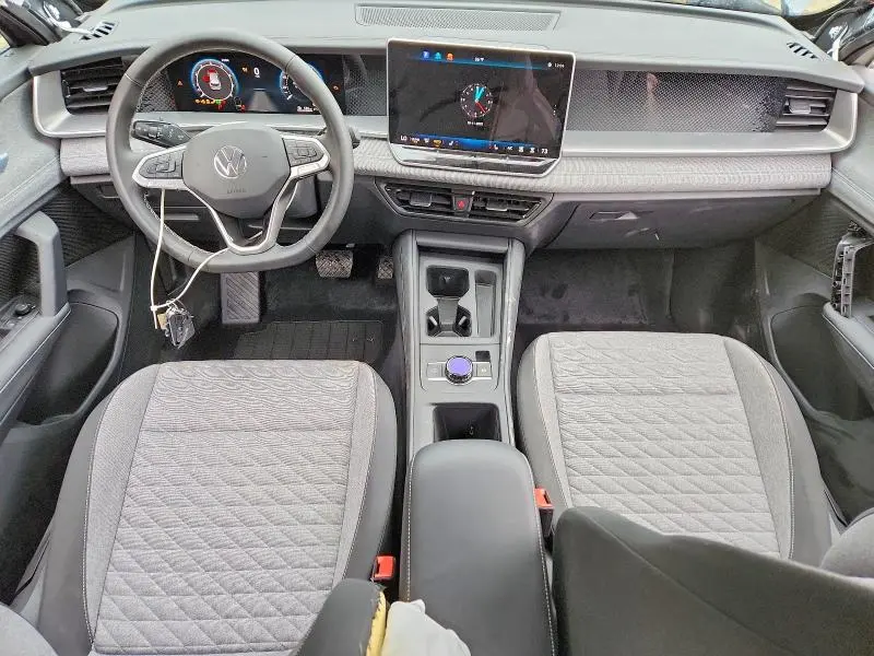 2025 VOLKSWAGEN TIGUAN S  