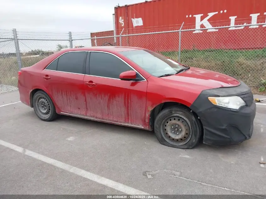 2014 TOYOTA CAMRY LE