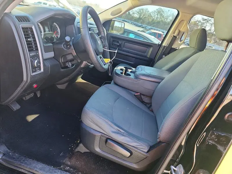 2014 RAM 1500 ST  