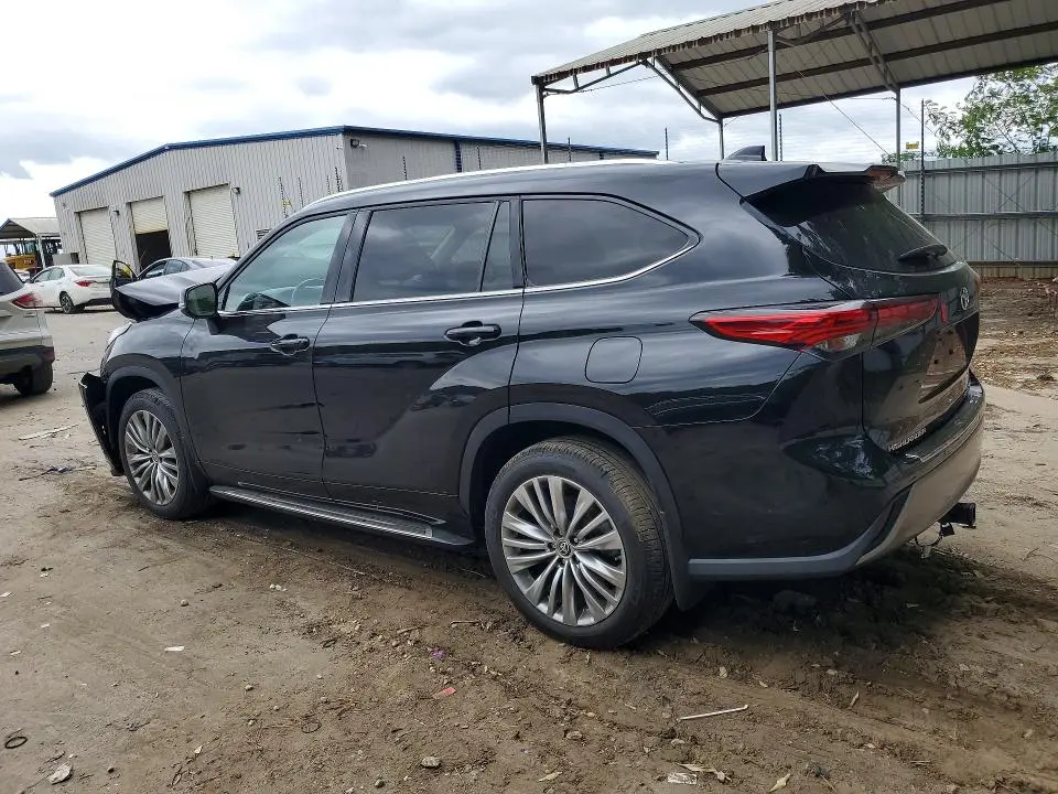 2023 TOYOTA HIGHLANDER PLATINUM  