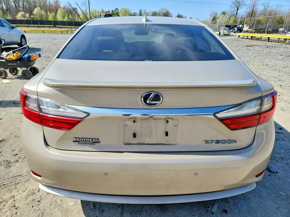 2016 LEXUS ES 300H BASE  