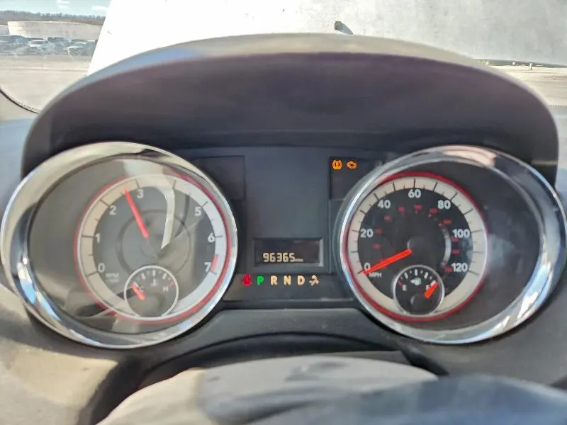 2016 DODGE GRAND CARAVAN SE  