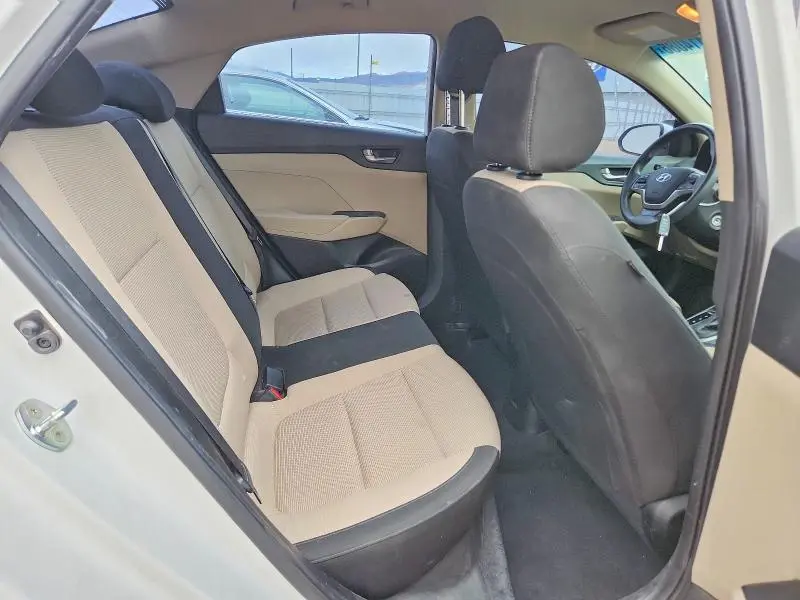 2019 HYUNDAI ACCENT SE  