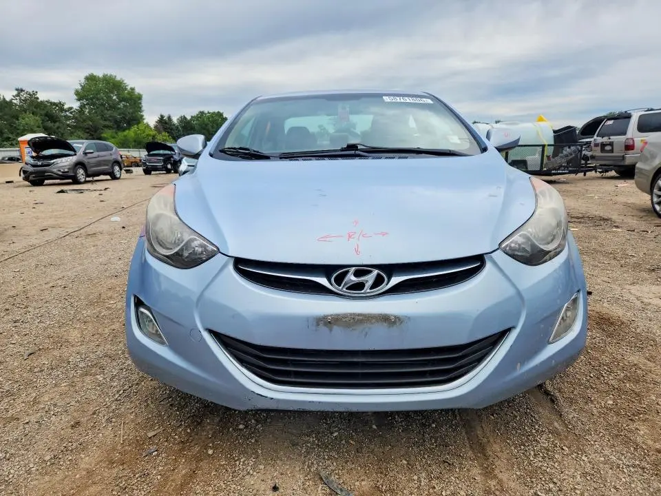 2013 HYUNDAI ELANTRA GLS  