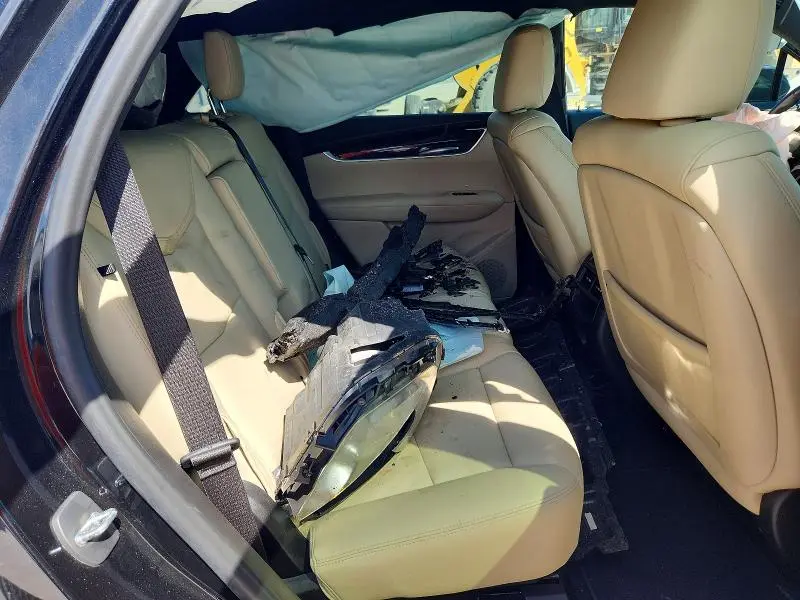 2019 CADILLAC XT5   