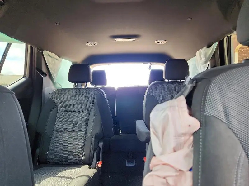 2023 CHEVROLET TRAVERSE LT  
