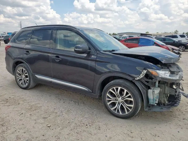 2016 MITSUBISHI OUTLANDER SE  