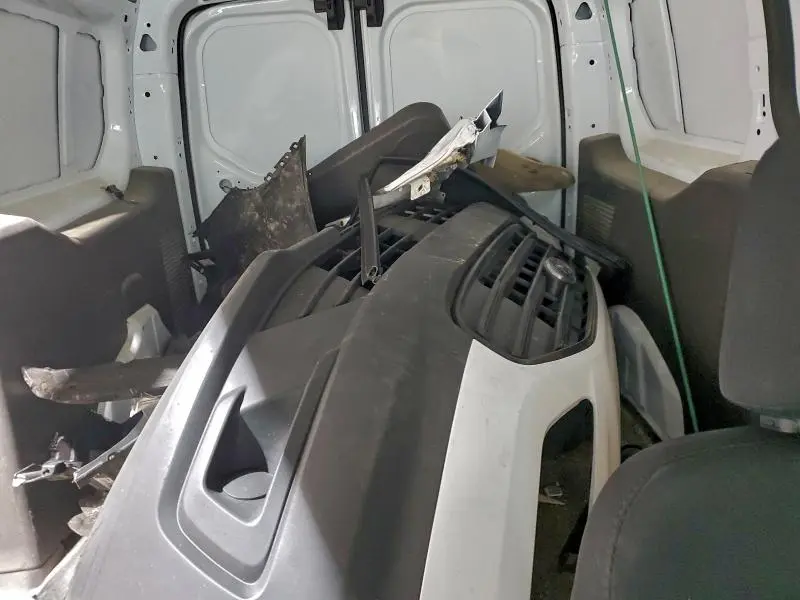 2022 FORD TRANSIT CONNECT XL  